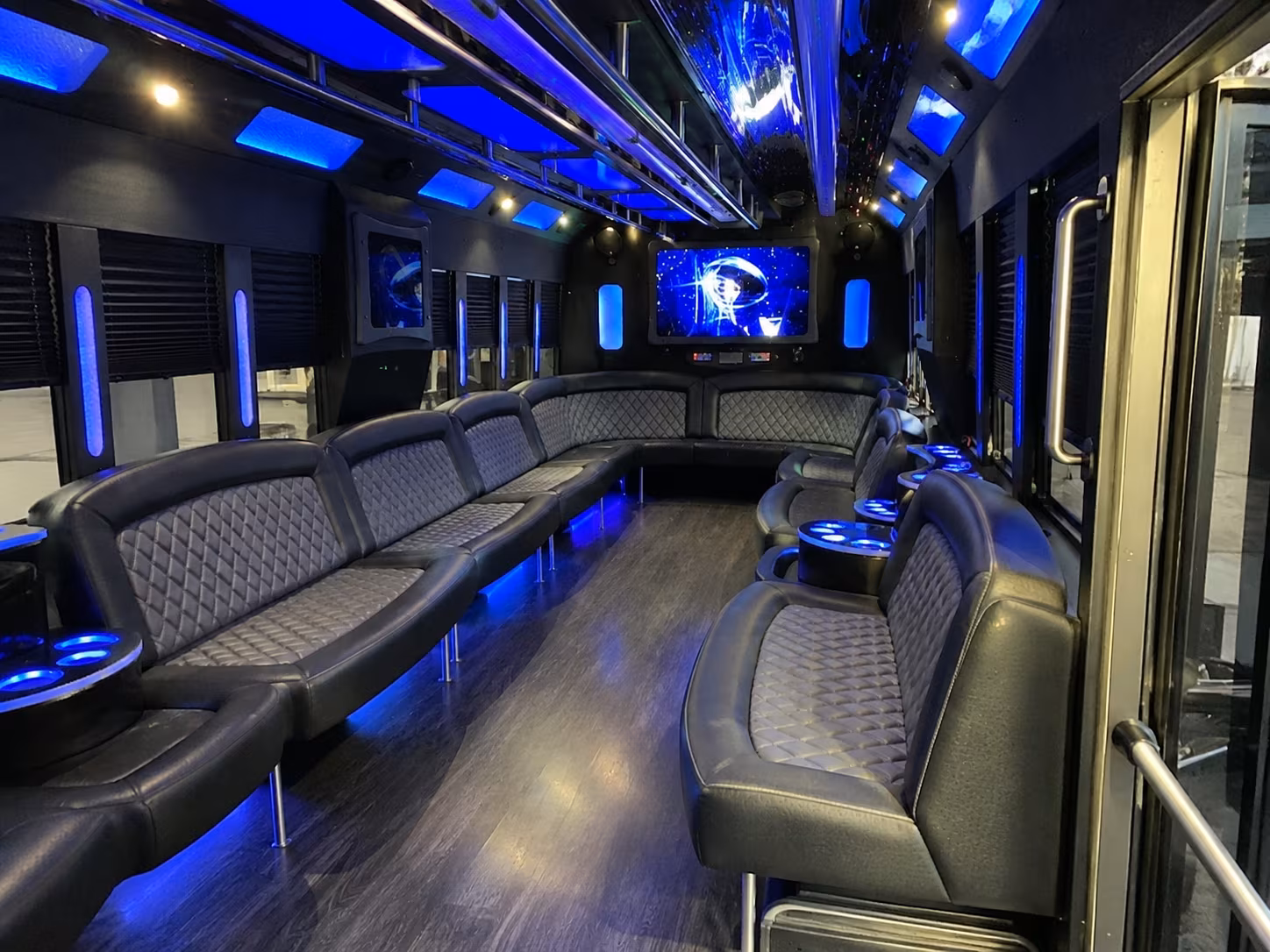 allen 28 passenger party bus interior