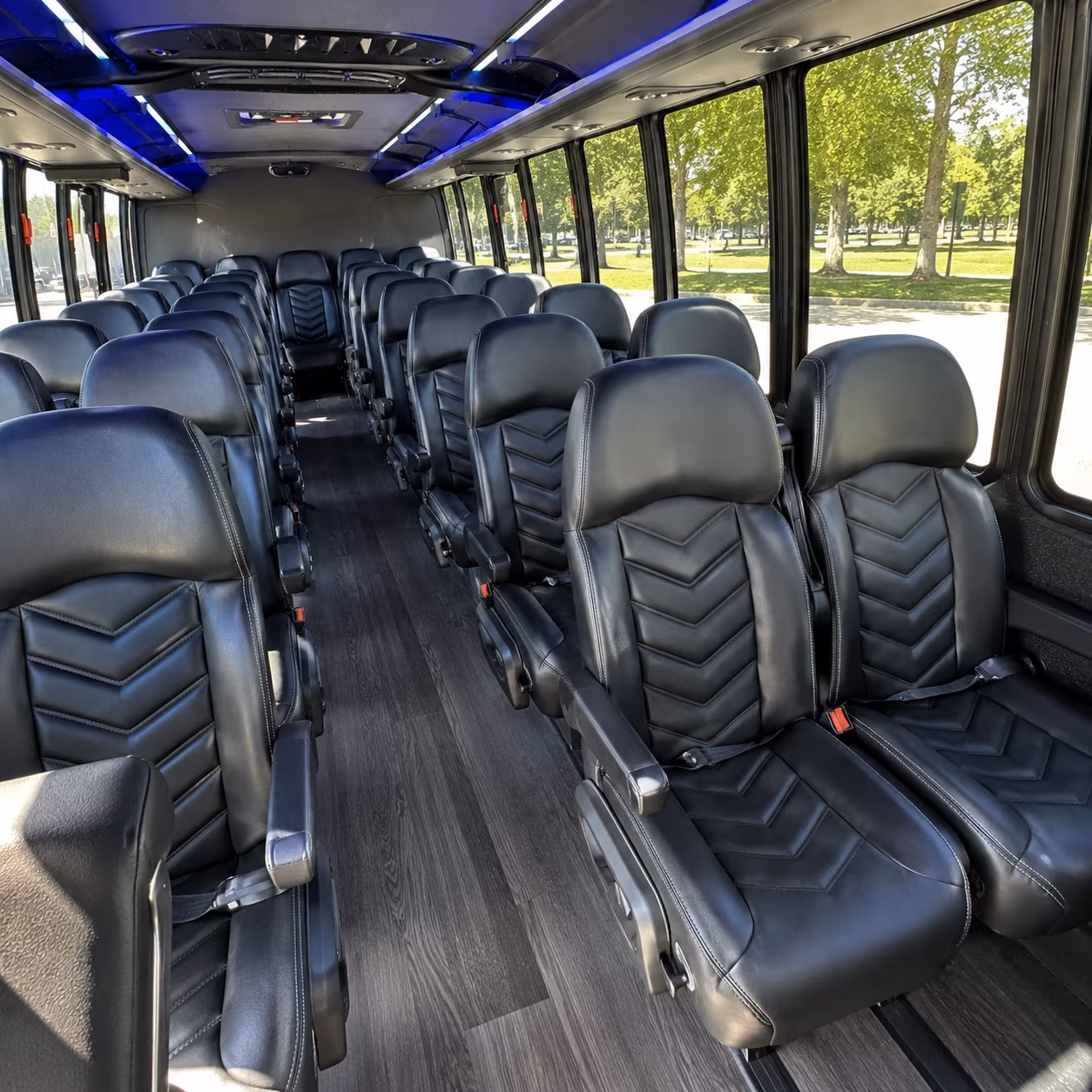 minibus wine tour rentals for smaller groups around collin county