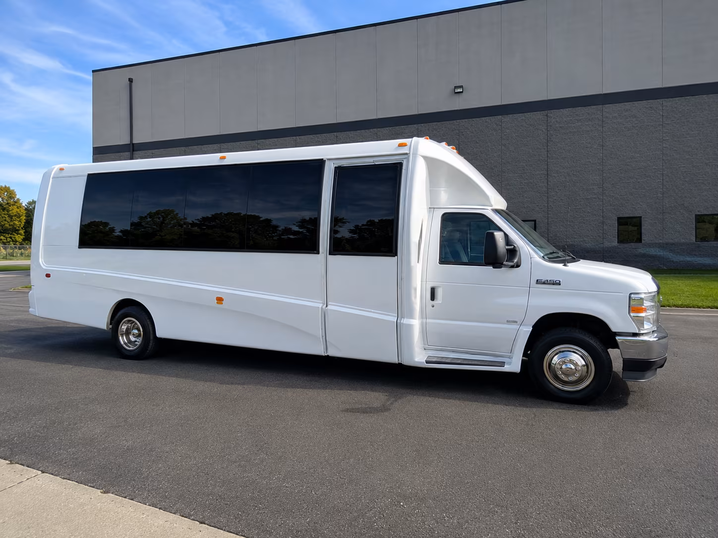 party buses to house of blues dallas and deep ellum venues