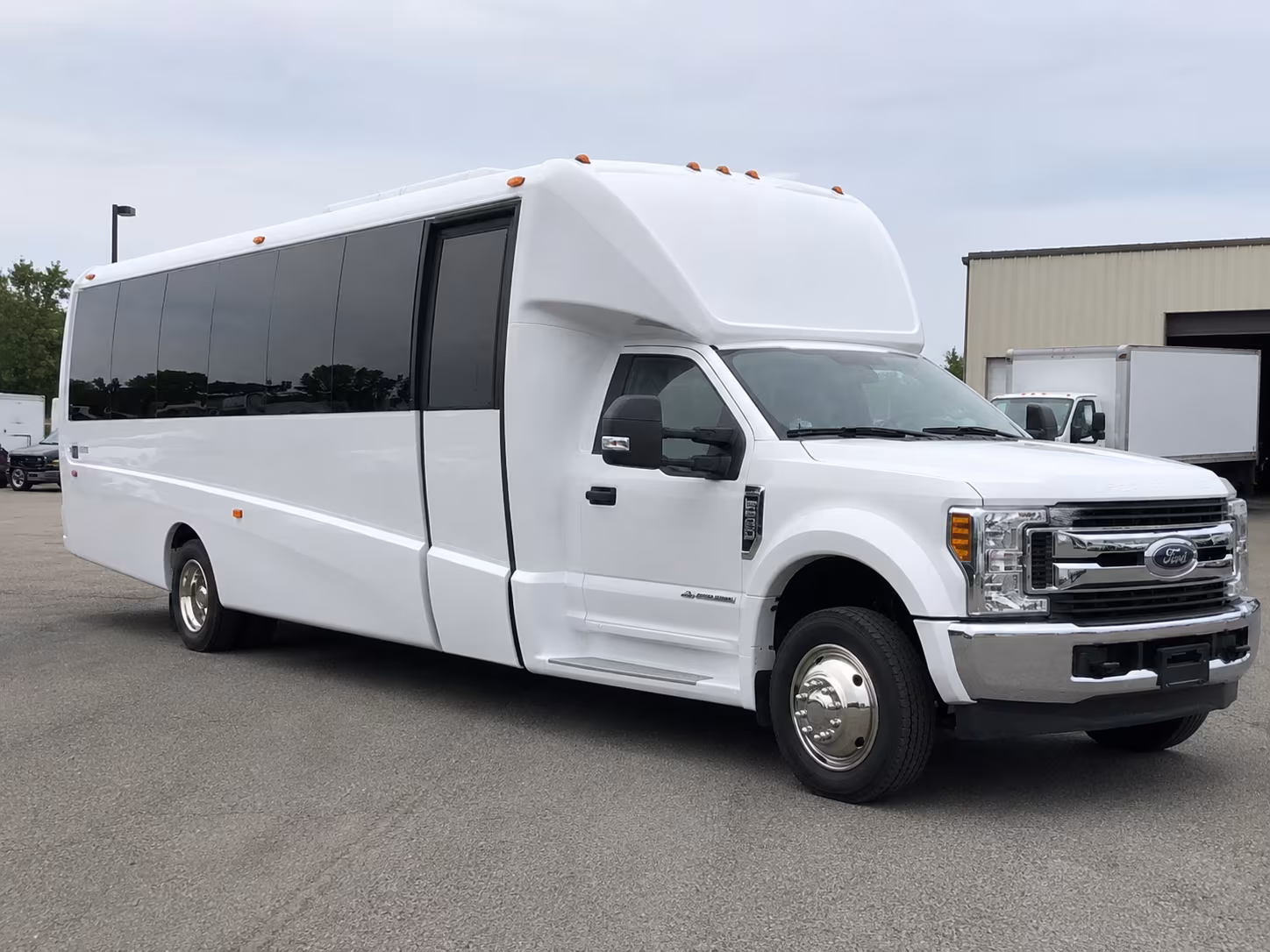 prom homecoming and graduation buses in allen