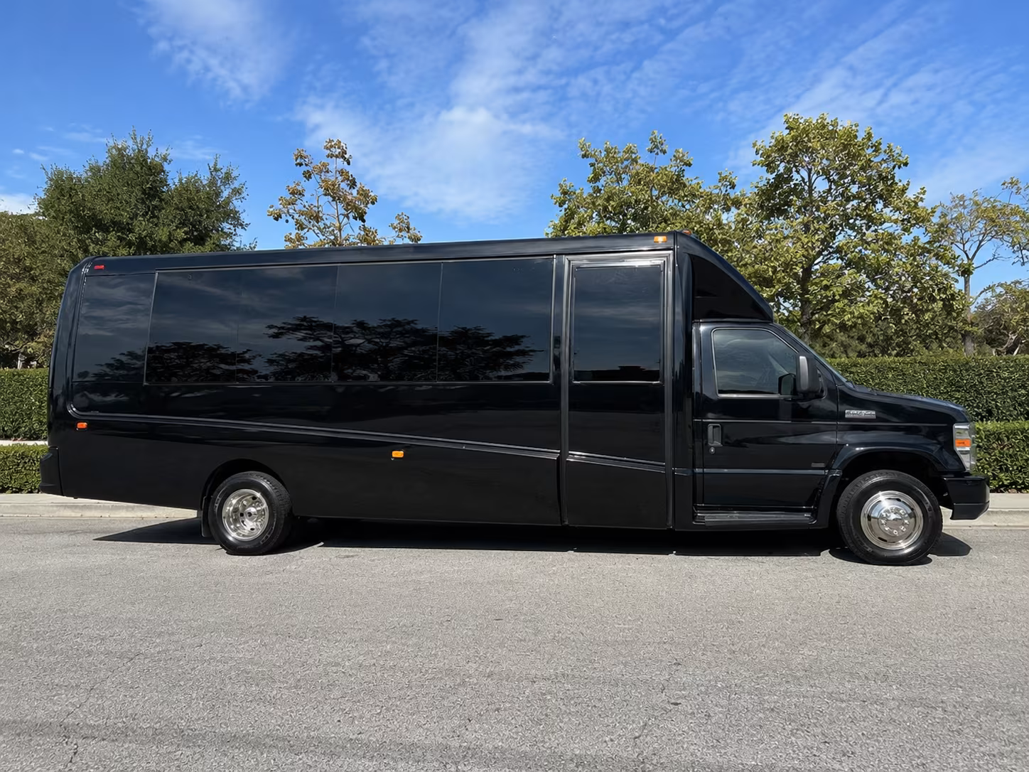 weekly worship shuttle buses for allen congregations